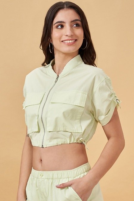 People Light Green Solid Casual Half Sleeves Round Neck Women Boxy Shirt - Image 4
