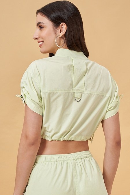 People Light Green Solid Casual Half Sleeves Round Neck Women Boxy Shirt - Image 5