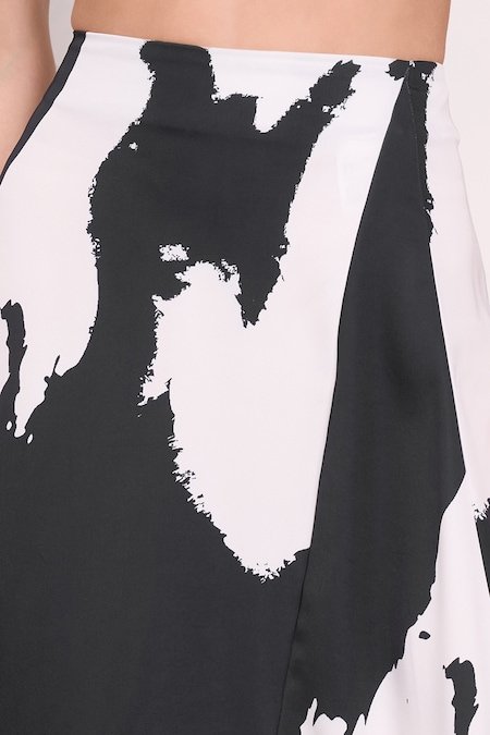 Annabelle Black Printed All - Over Calf Length Formal Women Regular Fit Skirt - Image 2