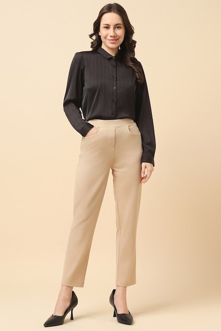 Allen Solly Black Textured Formal Full Sleeves Shirt Collar Women Regular Fit Formal Shirt - Image 2