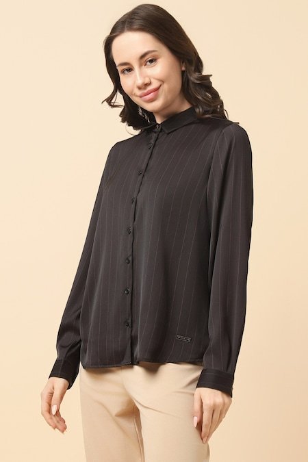Allen Solly Black Textured Formal Full Sleeves Shirt Collar Women Regular Fit Formal Shirt - Image 4