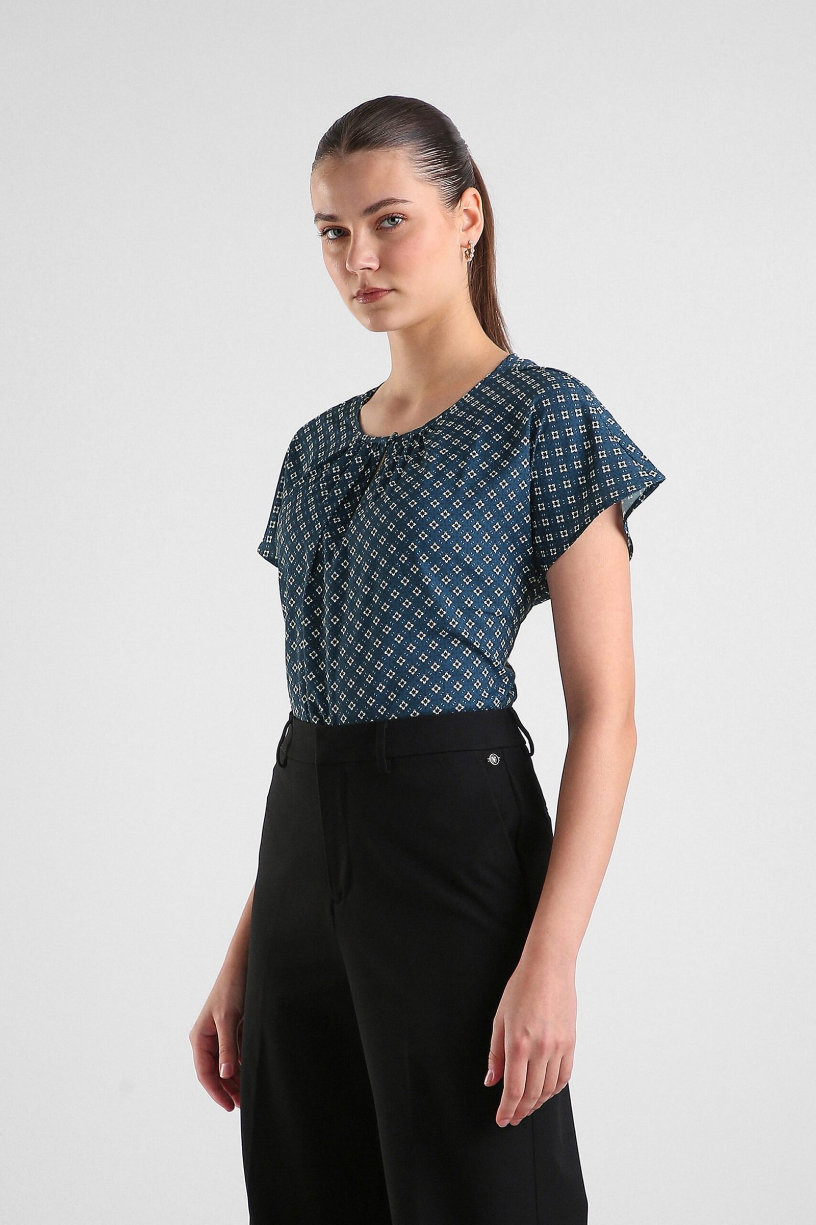 Van Heusen Navy Women Printed Regular Fit Top - Image 4